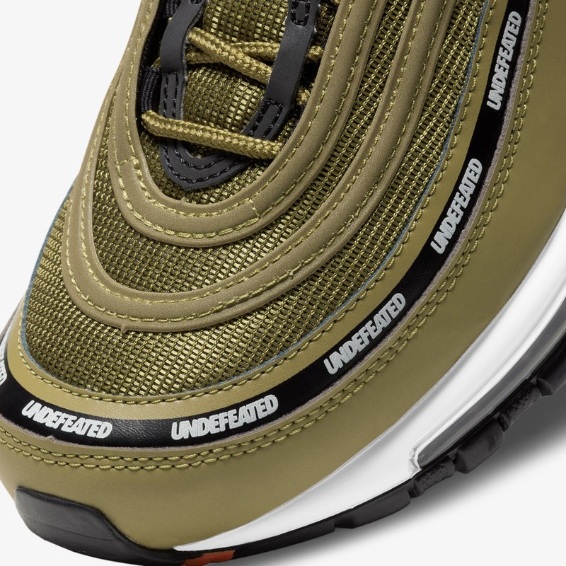 Undefeated air hotsell max 97 green